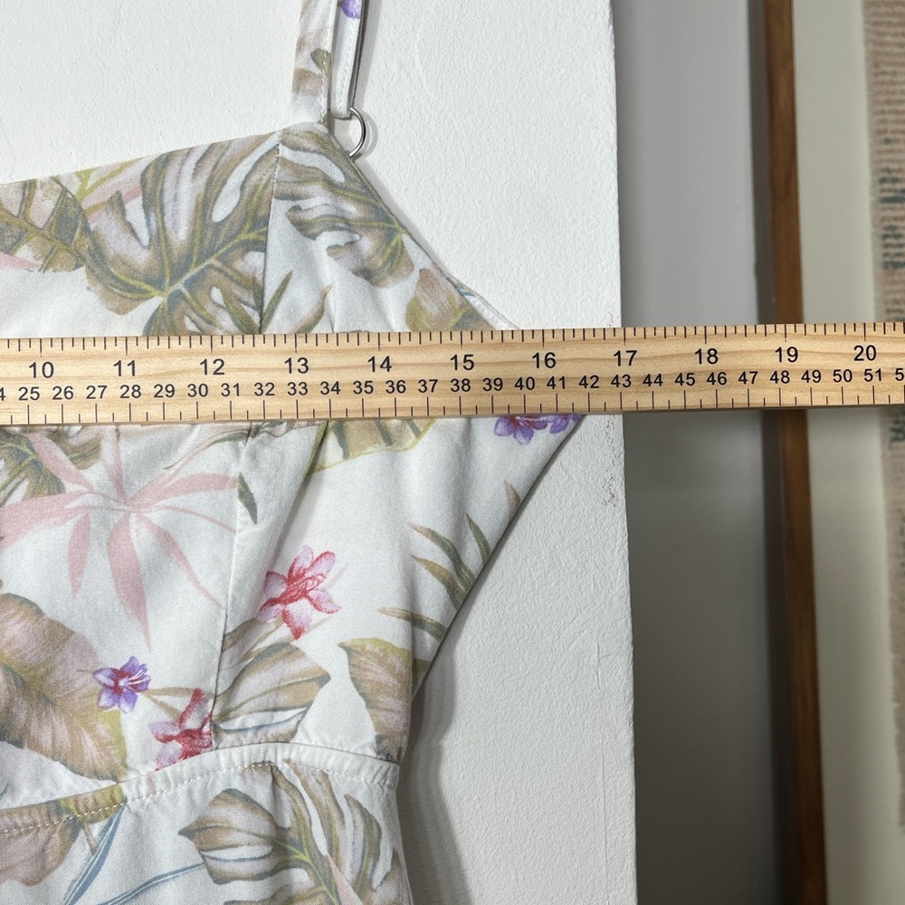 White Tropical  Midi Dress - Picture 3 of 8